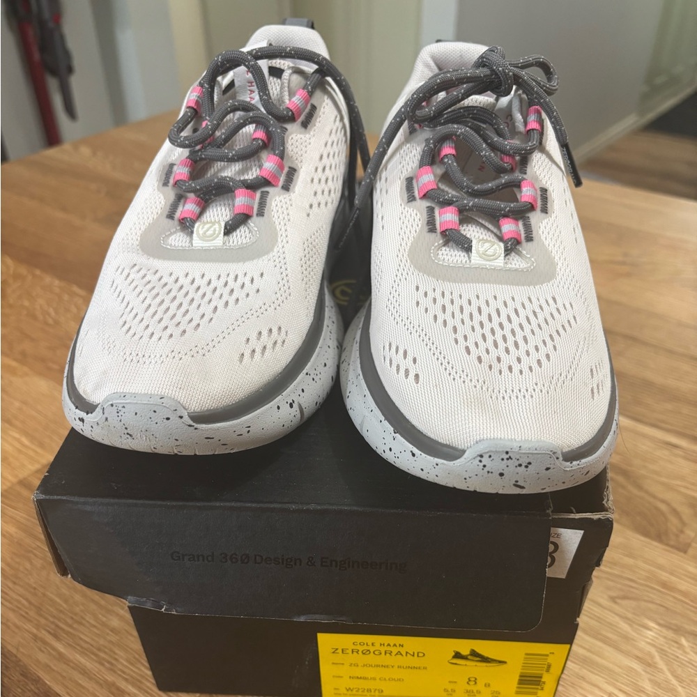 cole haan journey runner size 8 excellent used